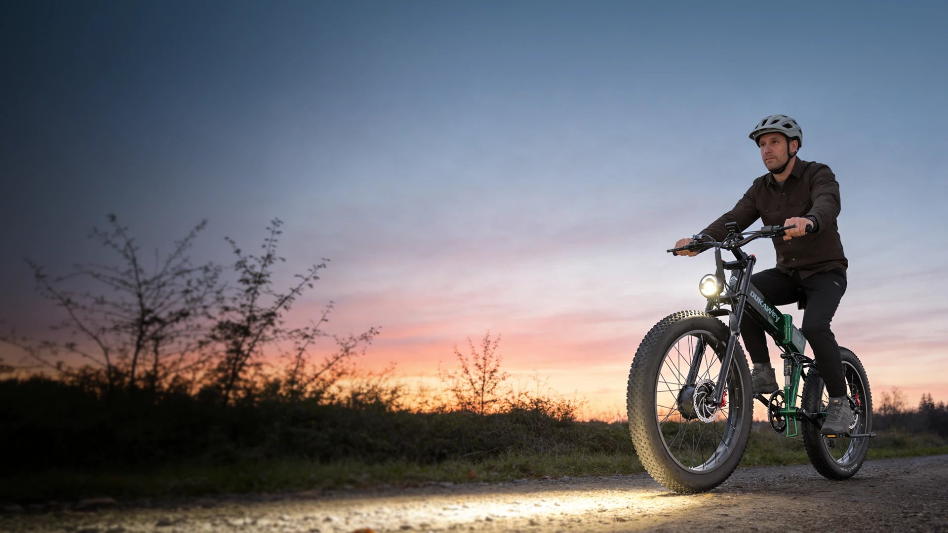 Light the way.
Explore beyond limits.